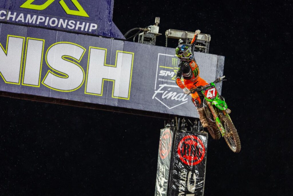 Levi Kitchen crosses the finish line